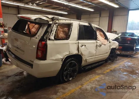 2017 Chevrolet Tahoe Premier z USA, uszkodzony, nr VIN 1GNSKCKC4HR366120